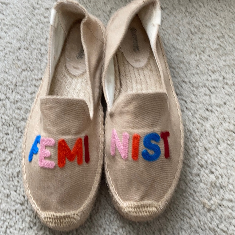 Soludos canvas slip on “Feminist”